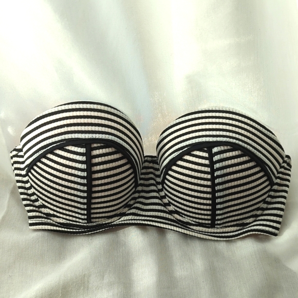 Retro Black and White Striped Swimsuit Top Bra NWT - Picture 6 of 6